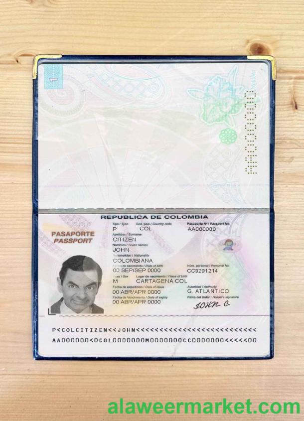 Colombia passport (2018-2018) photo look